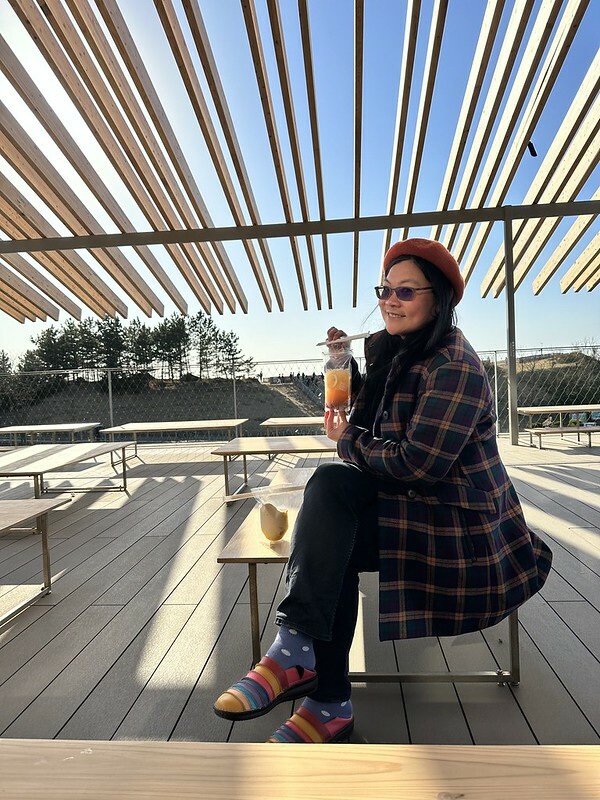 【日本，鳥取】Takahama Cafe（タカハマカフェ/高濱咖啡廳)，「通往天空的階梯」隈研吾新作品。（鳥取咖啡