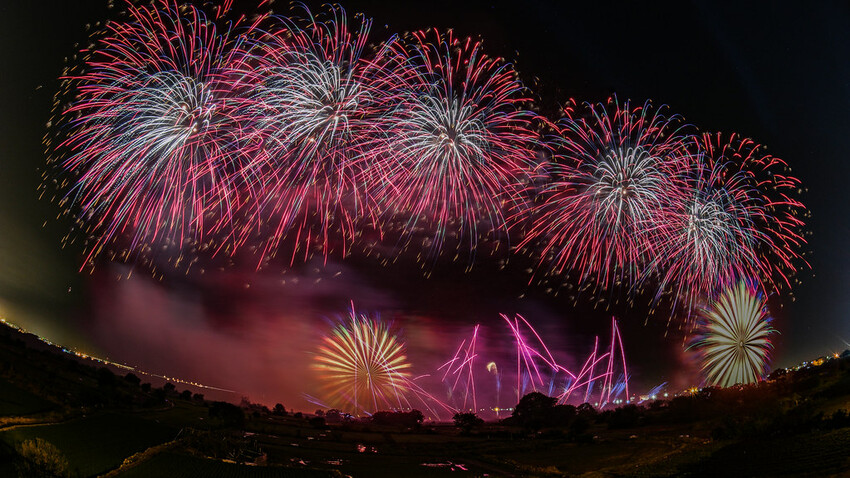 【台中活動】2023大甲媽祖遶境‧高空煙火秀│煙火施放點‧如何拍攝煙火‧鏡頭選擇