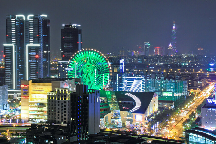 【北部景點】台北新北必去必拍夜景點│象山虎山│碧山巖│陽明山大屯山│劍潭山│老地方觀機平台│仙跡岩│金面山│