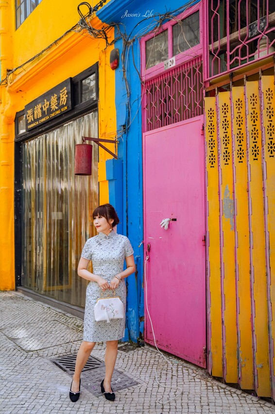 【澳門│體驗】旗緣 澳門旗袍體驗店。近大三巴，臺灣人開的旗袍店，編髮穿上旗袍遊走古蹟