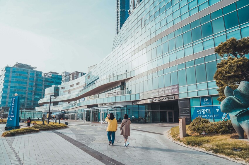 【韓國釜山│景點】BUSAN X the Sky。海雲台新景點，看夜景好去處，目前最高星巴克門市