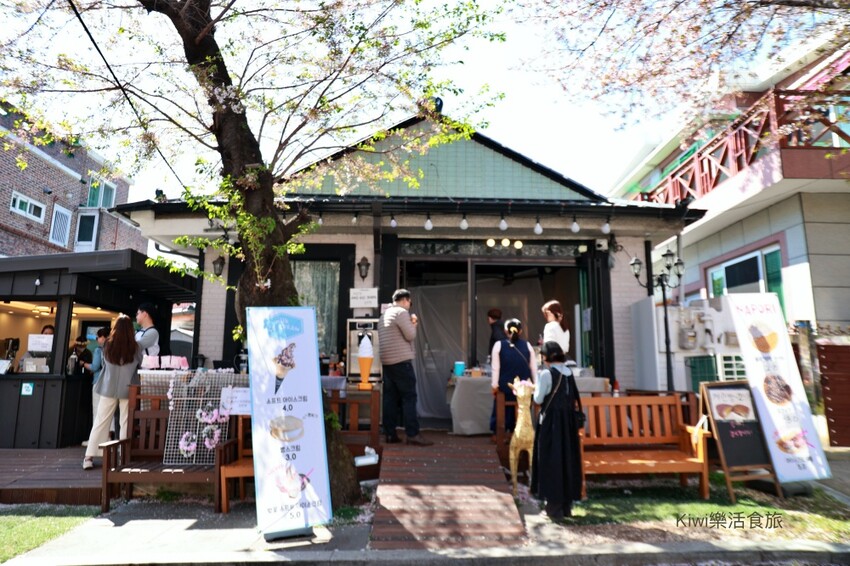 韓國釜山景點余川櫻花廊道｜韓國釜山鎮海軍港節櫻花季，周邊美食景點推薦，鎮海一日遊