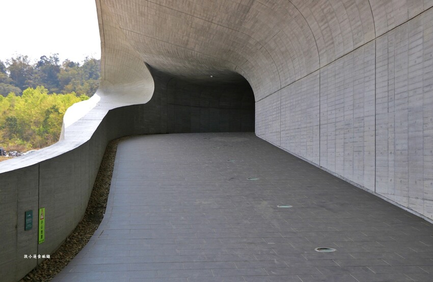 文武廟年梯步道‧366階生日步梯，找找自己的生日階梯，順到向山遊客中心踏踏青 - 敦 小 蓮の食旅錄