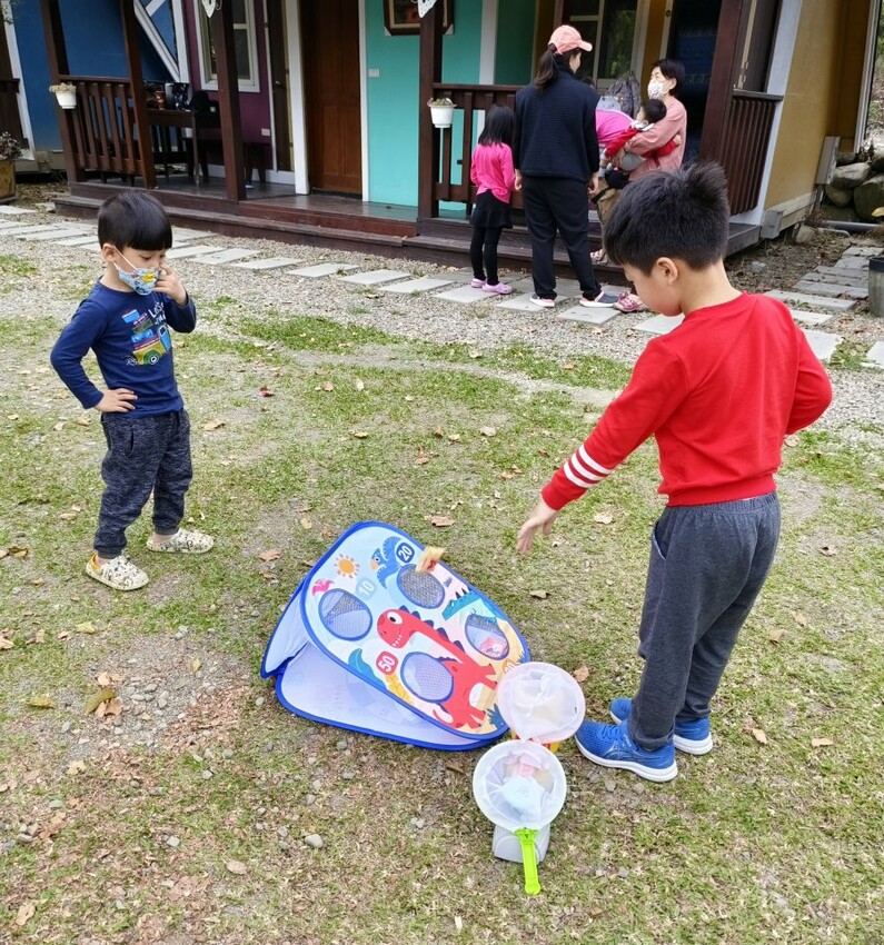 【新竹】搭棚、木屋、包棟通通有，吉娜的家免裝備露營!