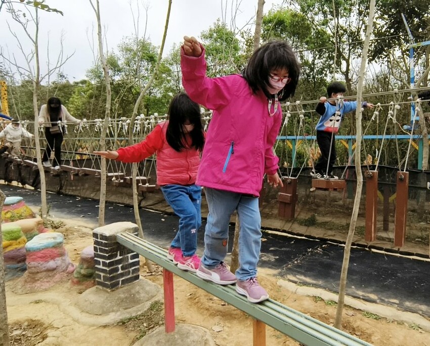 【桃園】一票到底300多個親子遊樂設施! 台灣地景花園