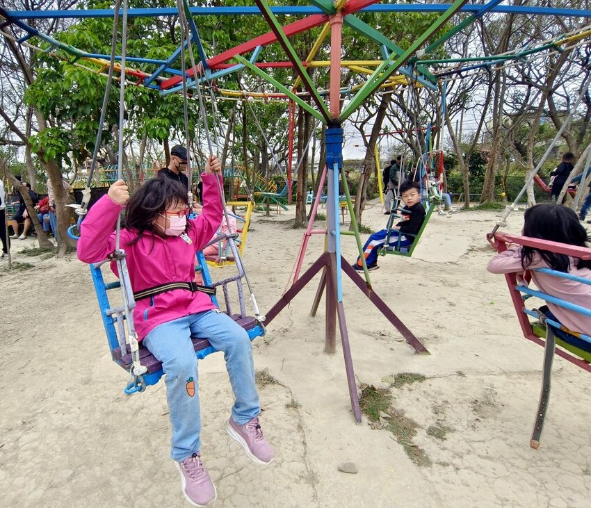 【桃園】一票到底300多個親子遊樂設施! 台灣地景花園