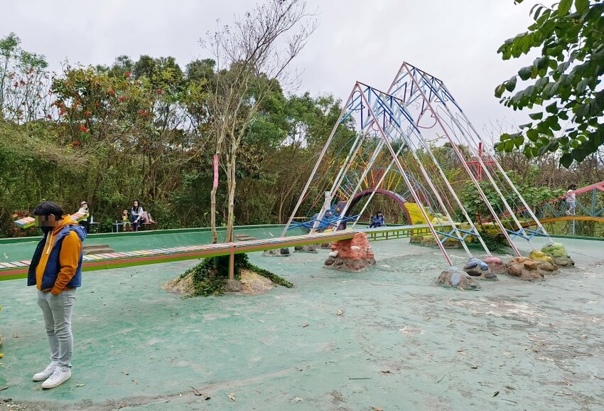 【桃園】一票到底300多個親子遊樂設施! 台灣地景花園