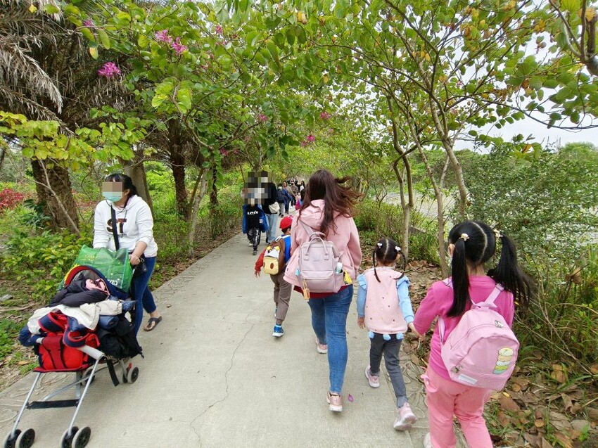 【桃園】一票到底300多個親子遊樂設施! 台灣地景花園