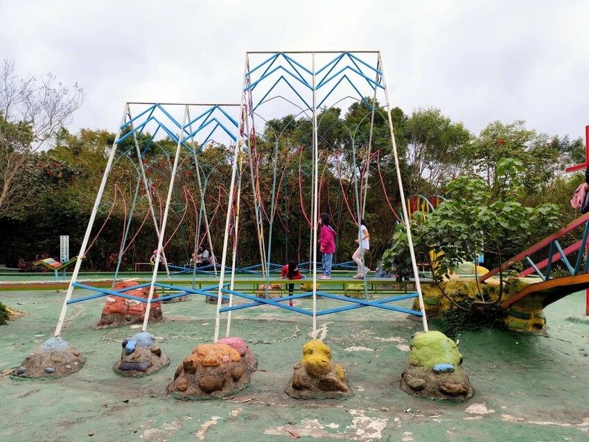 【桃園】一票到底300多個親子遊樂設施! 台灣地景花園