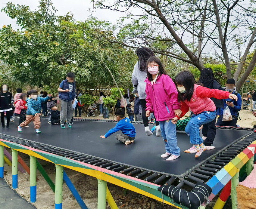 【桃園】一票到底300多個親子遊樂設施! 台灣地景花園