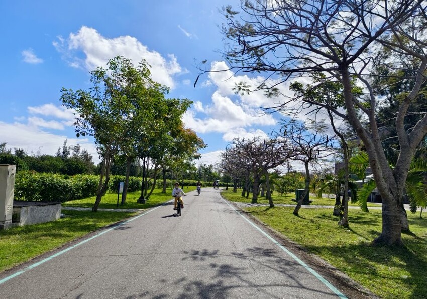 【台東旅遊】台東森林公園親子單車之旅．孩子最愛的探險路線!