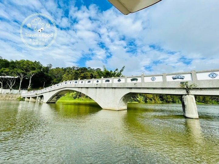 免門票，好停車！友善全齡環湖步道，騎自行車，玩SUP，踩天鵝船，180度賞景，人文休閒青草湖 @魚兒 x 牽手明太子的「視」界旅行