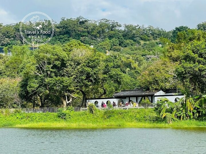 免門票，好停車！友善全齡環湖步道，騎自行車，玩SUP，踩天鵝船，180度賞景，人文休閒青草湖 @魚兒 x 牽手明太子的「視」界旅行