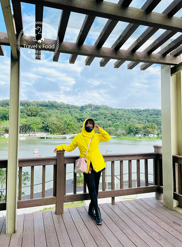 免門票，好停車！友善全齡環湖步道，騎自行車，玩SUP，踩天鵝船，180度賞景，人文休閒青草湖 @魚兒 x 牽手明太子的「視」界旅行