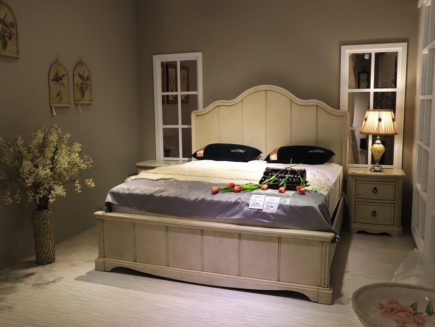 晶華傢俱台南店/台南家具推薦:從平價到奢華,一站購足/床墊床架餐桌,專屬傢配師規劃新家空間 - 進食的巨鼠