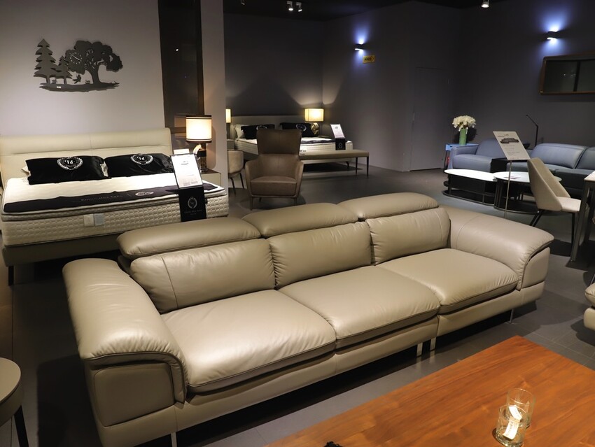 晶華傢俱台南店/台南家具推薦:從平價到奢華,一站購足/床墊床架餐桌,專屬傢配師規劃新家空間 - 進食的巨鼠