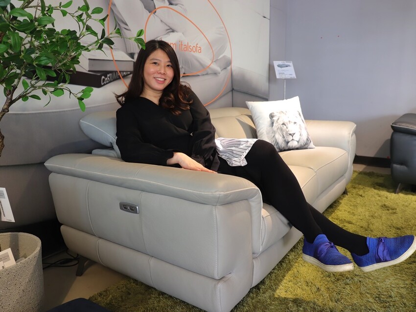 晶華傢俱台南店/台南家具推薦:從平價到奢華,一站購足/床墊床架餐桌,專屬傢配師規劃新家空間 - 進食的巨鼠