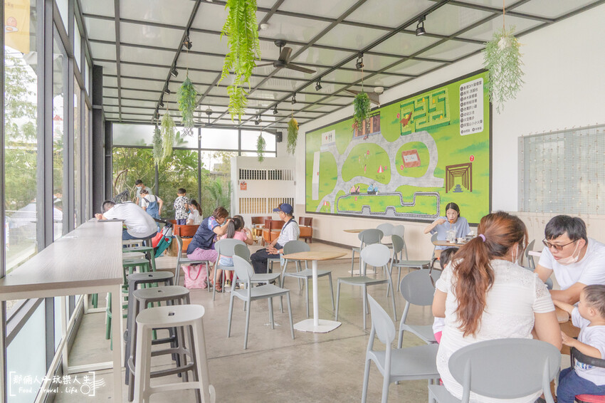 果然茶香觀光園區|親子同遊的休息站,附設免費停車場~