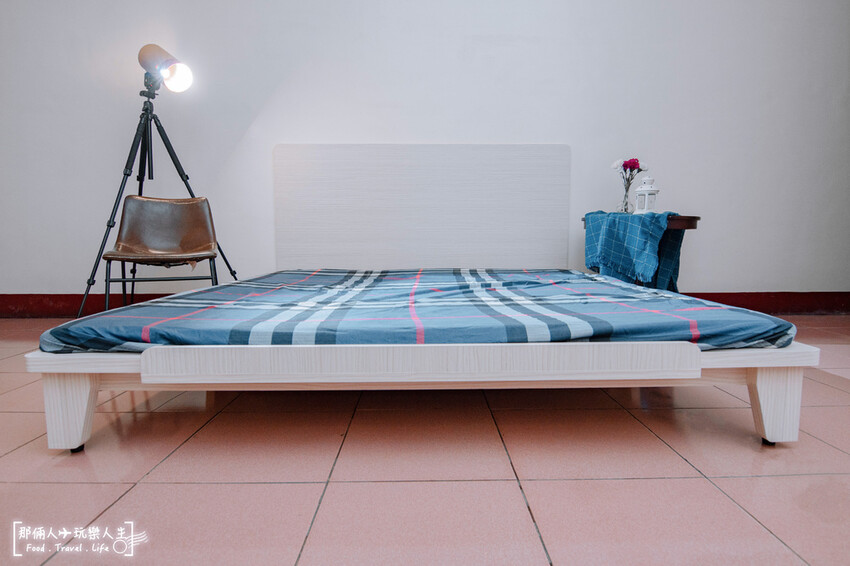 戶方籽Funzi 蝦皮購物｜蝦皮耐重床架推薦，全木心板床架，不踩雷床架購物經驗分享～