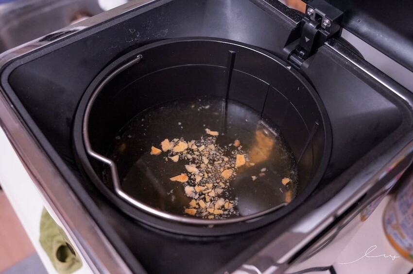 SANSUI山水智能熱烘除臭4L廚餘機 |廚餘機推薦,告別臭味、不用追垃圾車,讓廚餘變肥料超環保! - 艾薇覓食趣