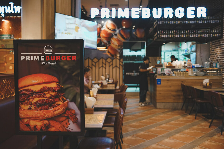 【泰國芭達雅美食】連續2年獲得 Phuket 普吉島最佳漢堡，漢堡命名很特別，口味深受在地人及外國人喜愛！