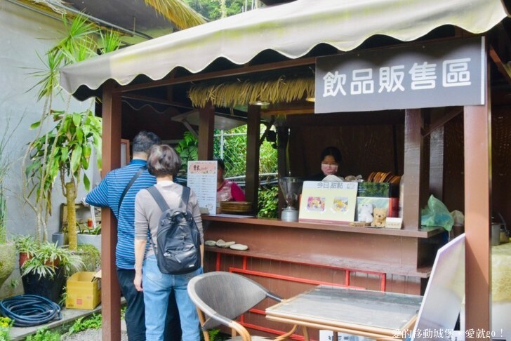 【2023竹子湖海芋季】 曹家花田香 花藝地景「獨旅．偶遇」穿和服拍美照 午茶甜點 繡球花即將登場 來一段浪漫的旅程吧 !