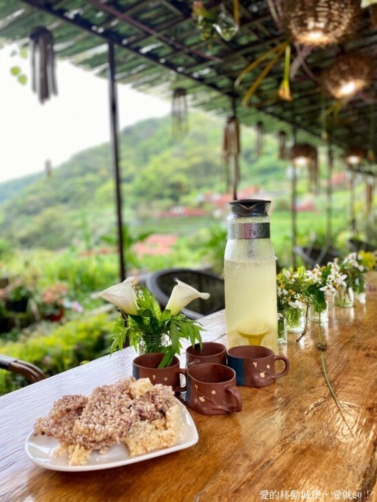 【2023竹子湖海芋季】 曹家花田香 花藝地景「獨旅．偶遇」穿和服拍美照 午茶甜點 繡球花即將登場 來一段浪漫的旅程吧 !