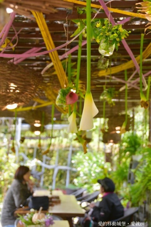 【2023竹子湖海芋季】 曹家花田香 花藝地景「獨旅．偶遇」穿和服拍美照 午茶甜點 繡球花即將登場 來一段浪漫的旅程吧 !