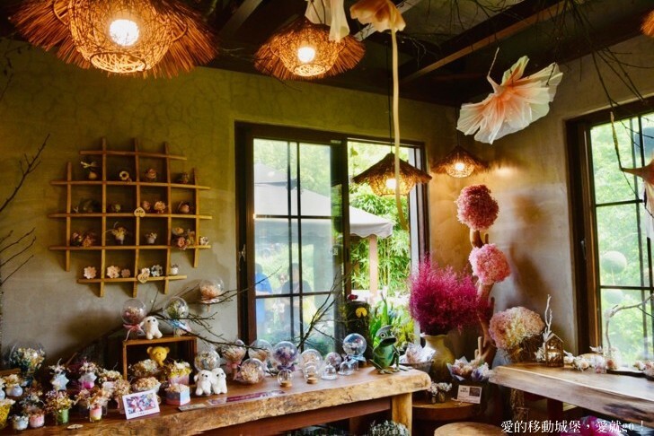 【2023竹子湖海芋季】 曹家花田香 花藝地景「獨旅．偶遇」穿和服拍美照 午茶甜點 繡球花即將登場 來一段浪漫的旅程吧 !