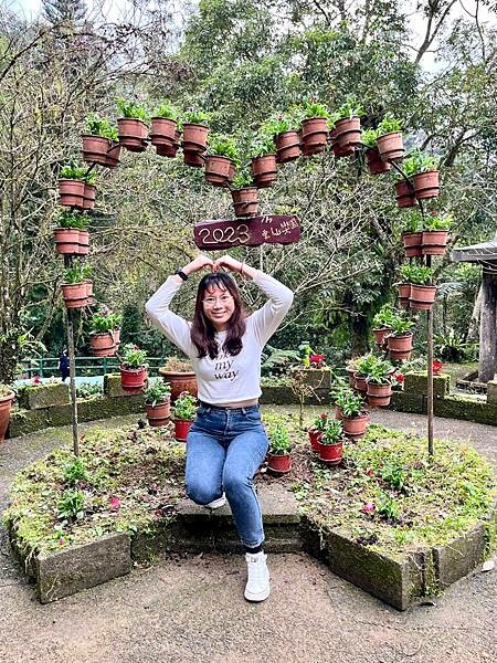 新北市烏來區景點推薦/新北烏來雲仙樂園一日遊/小型森林遊樂區/套票買起來經濟實惠、纜車、風味餐、射箭&漆