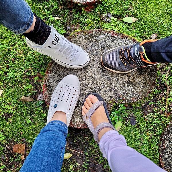 新北市烏來區景點推薦/新北烏來雲仙樂園一日遊/小型森林遊樂區/套票買起來經濟實惠、纜車、風味餐、射箭&漆