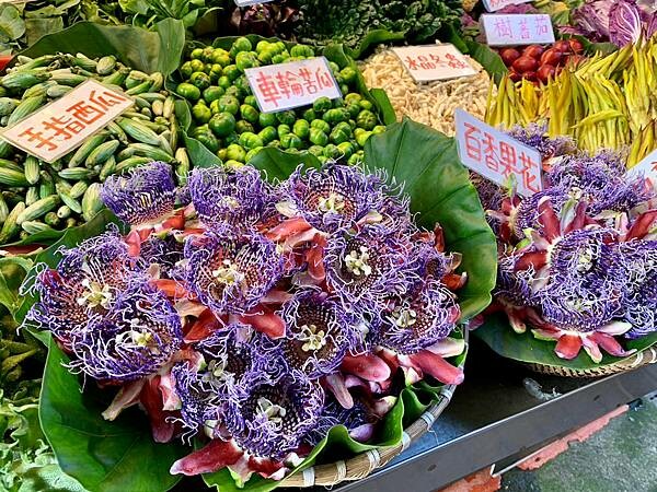 新北市烏來區景點推薦/新北烏來雲仙樂園一日遊/小型森林遊樂區/套票買起來經濟實惠、纜車、風味餐、射箭&漆