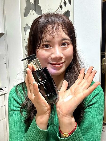 上直下捲捲髮必備髮品/DREAM TREND/凱夢K持捲乳/1秒簡單持捲,出門就是要維持美美的捲度