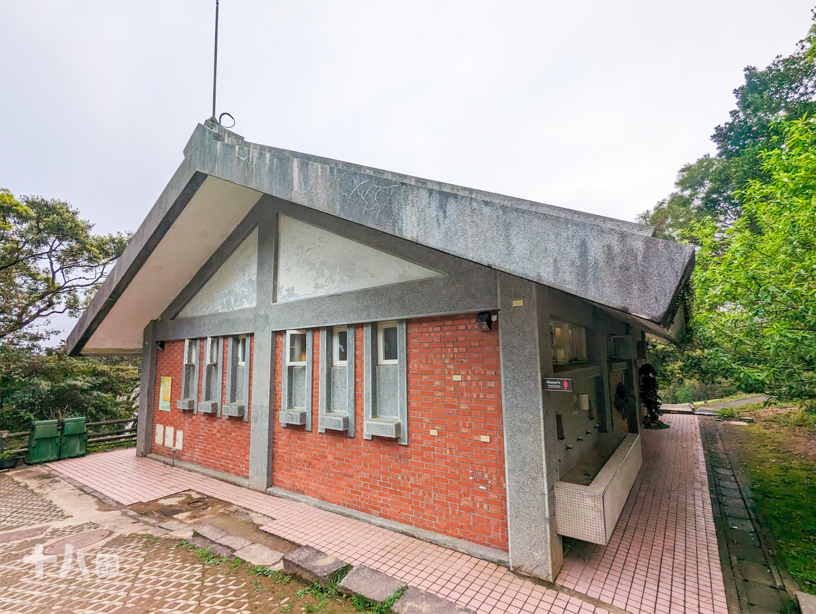 【台北旅遊】趣兒Chill:藍鵲菲菲|在陽明山上享受森活、遠眺台北夜景、體驗豪華露營一泊二食