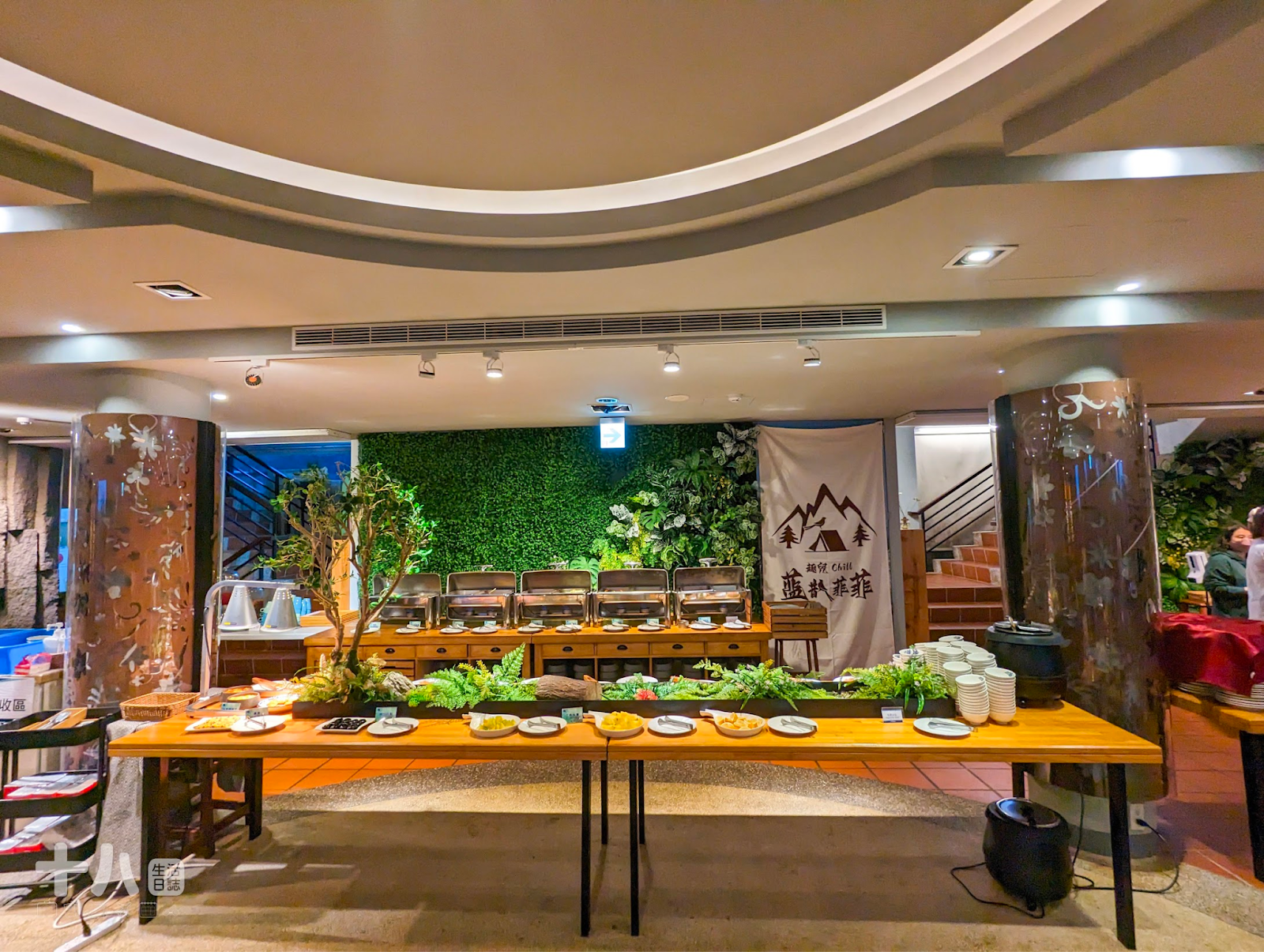 【台北旅遊】趣兒Chill:藍鵲菲菲|在陽明山上享受森活、遠眺台北夜景、體驗豪華露營一泊二食