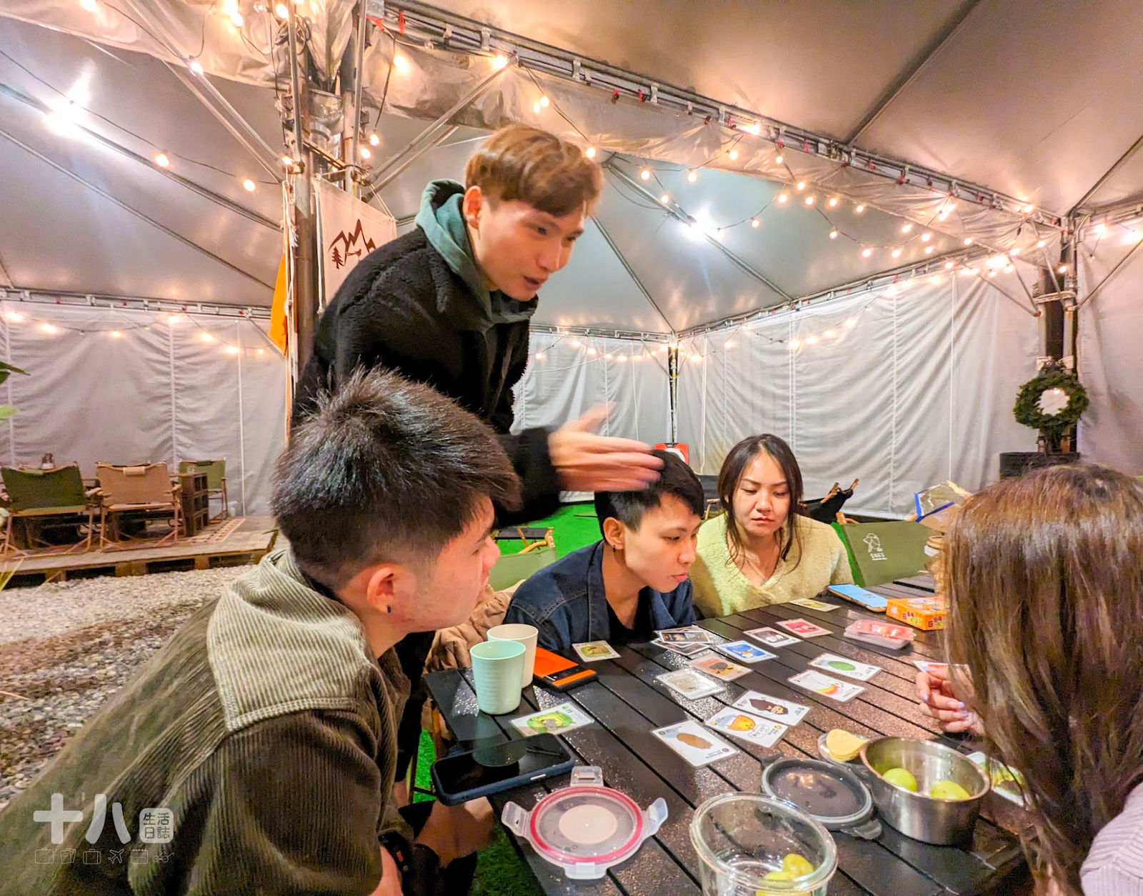 【台北旅遊】趣兒Chill:藍鵲菲菲|在陽明山上享受森活、遠眺台北夜景、體驗豪華露營一泊二食
