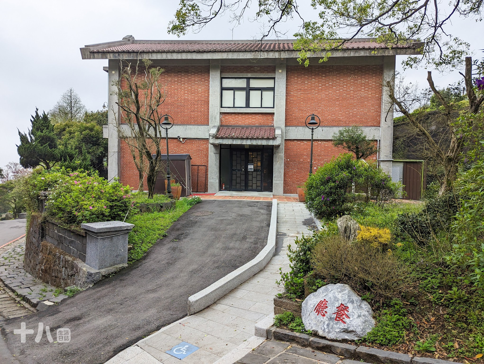 【台北旅遊】趣兒Chill:藍鵲菲菲|在陽明山上享受森活、遠眺台北夜景、體驗豪華露營一泊二食