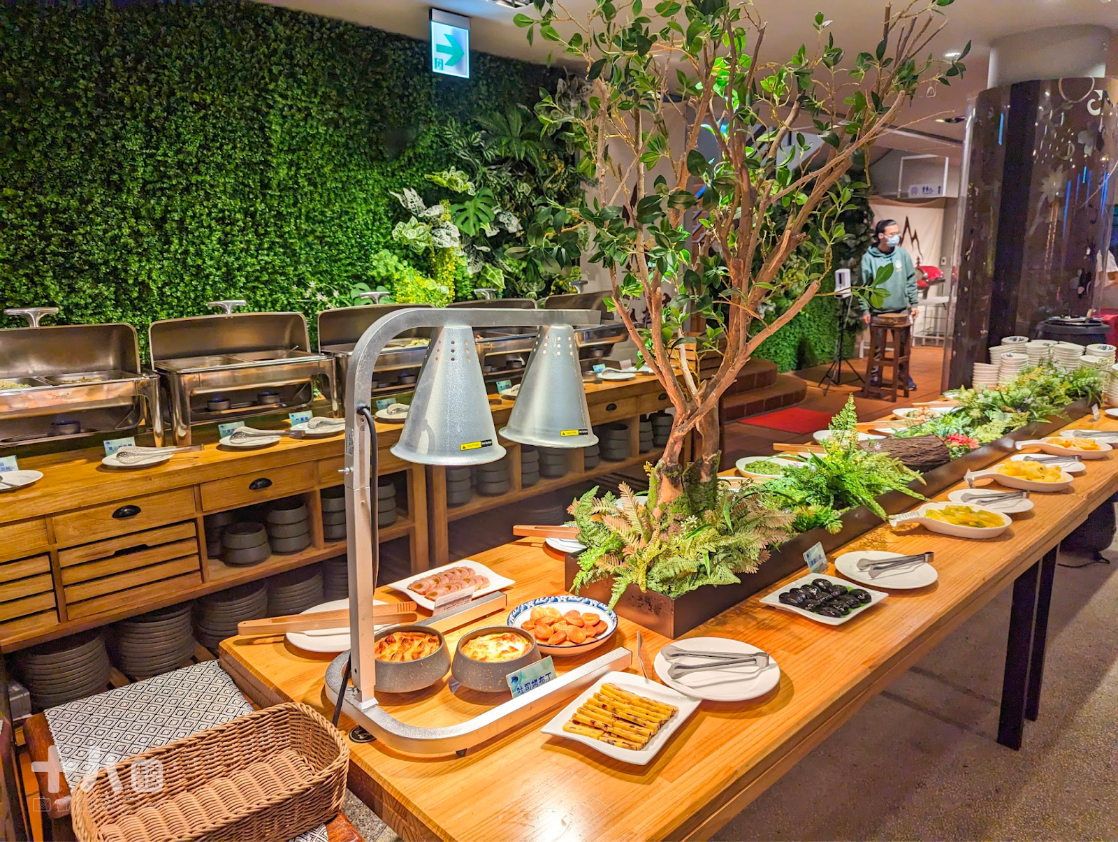 【台北旅遊】趣兒Chill:藍鵲菲菲|在陽明山上享受森活、遠眺台北夜景、體驗豪華露營一泊二食