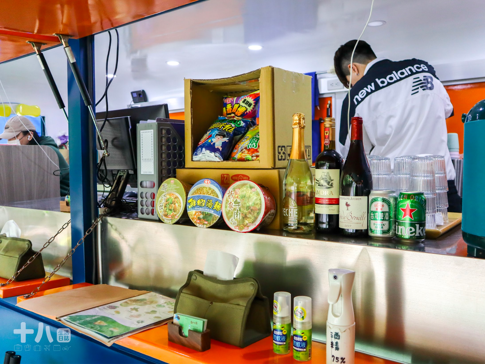 【台北旅遊】趣兒Chill:藍鵲菲菲|在陽明山上享受森活、遠眺台北夜景、體驗豪華露營一泊二食