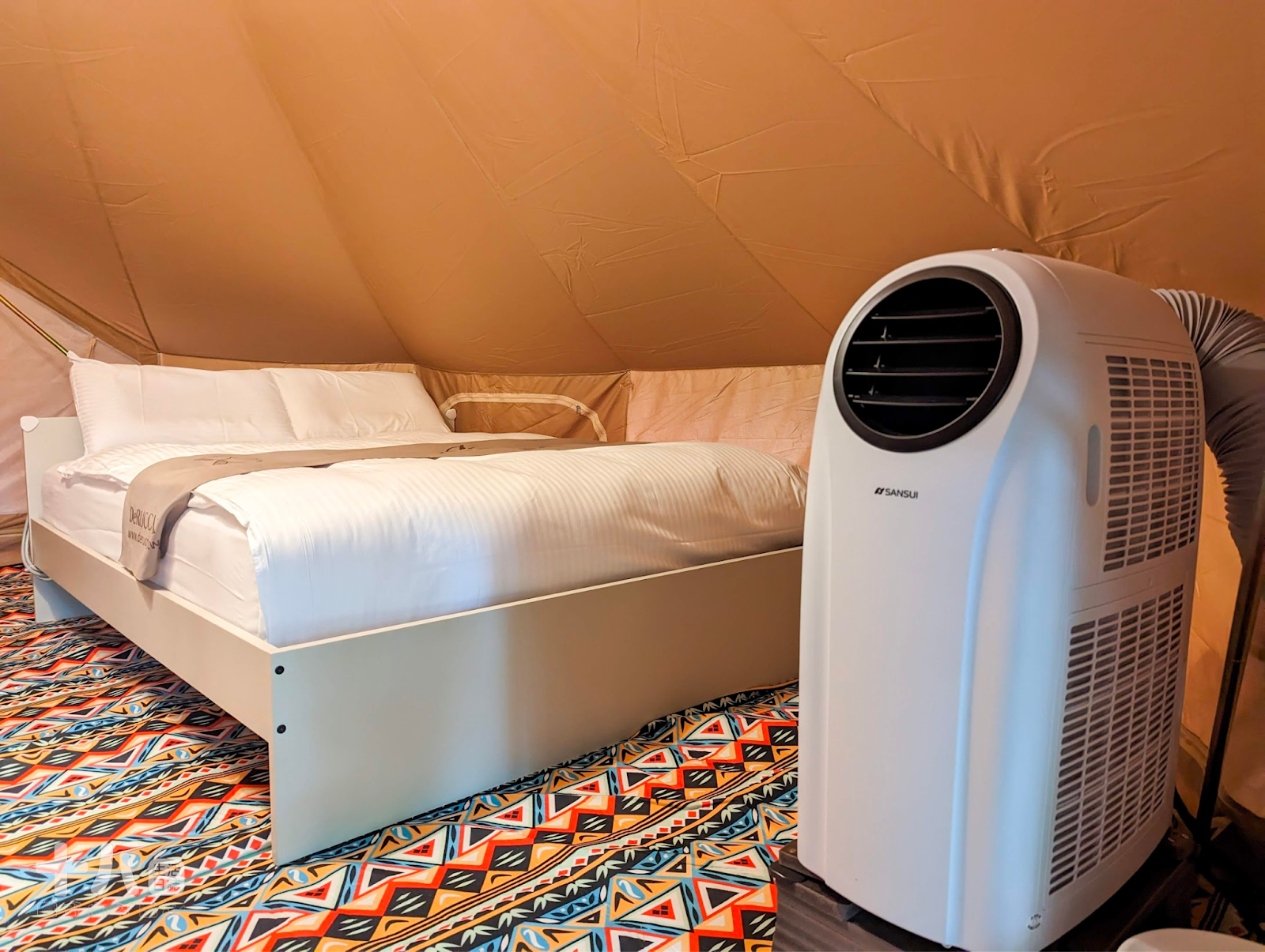 【台北旅遊】趣兒Chill:藍鵲菲菲|在陽明山上享受森活、遠眺台北夜景、體驗豪華露營一泊二食