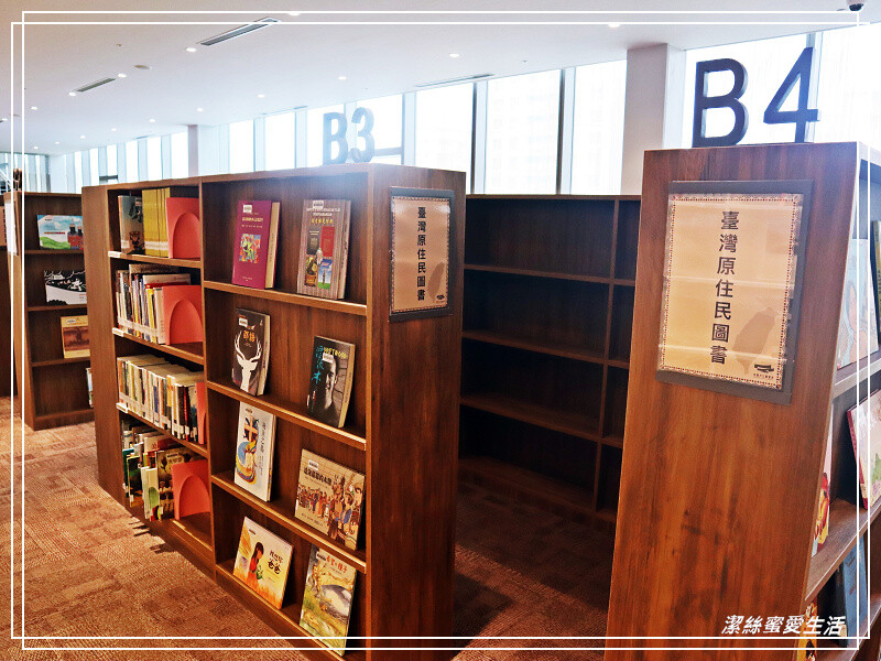 桃園市立圖書館新總館-不要只拍美照~資源豐富老少皆宜.全台最大最美綠建築多元化圖書館