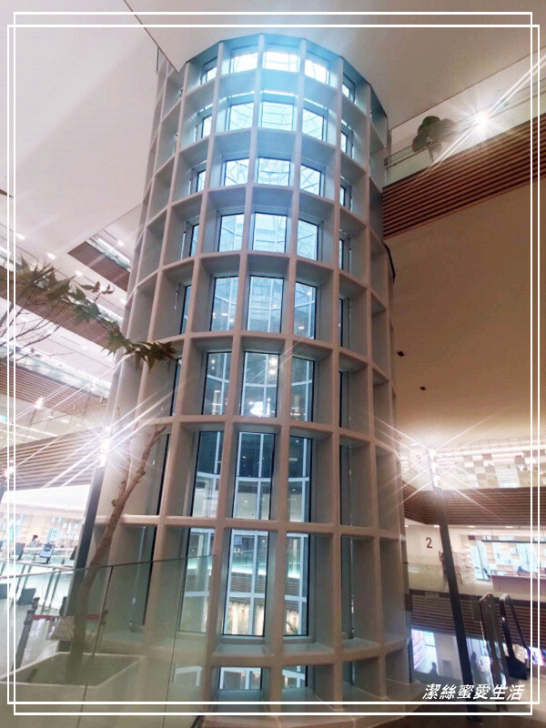 桃園市立圖書館新總館-不要只拍美照~資源豐富老少皆宜.全台最大最美綠建築多元化圖書館