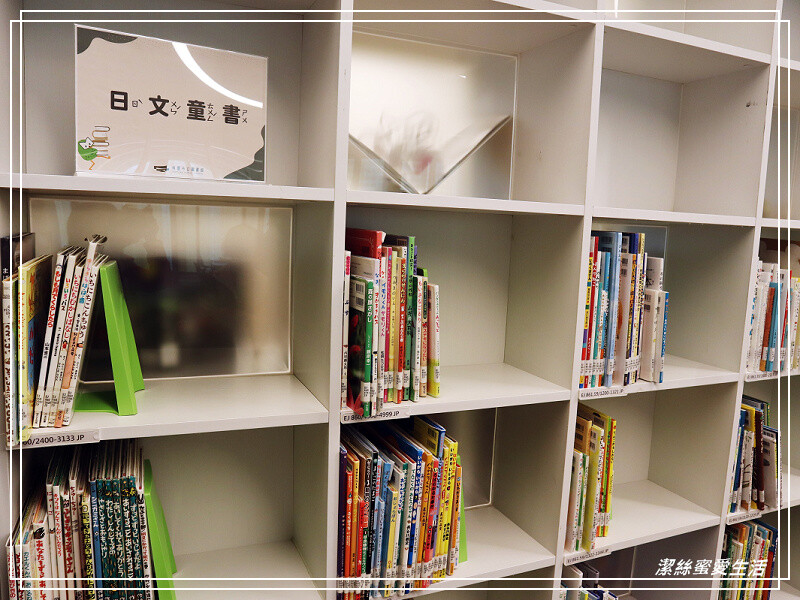 桃園市立圖書館新總館-不要只拍美照~資源豐富老少皆宜.全台最大最美綠建築多元化圖書館