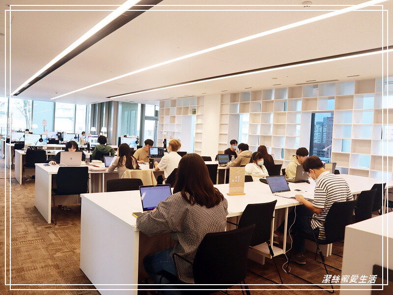 桃園市立圖書館新總館-不要只拍美照~資源豐富老少皆宜.全台最大最美綠建築多元化圖書館