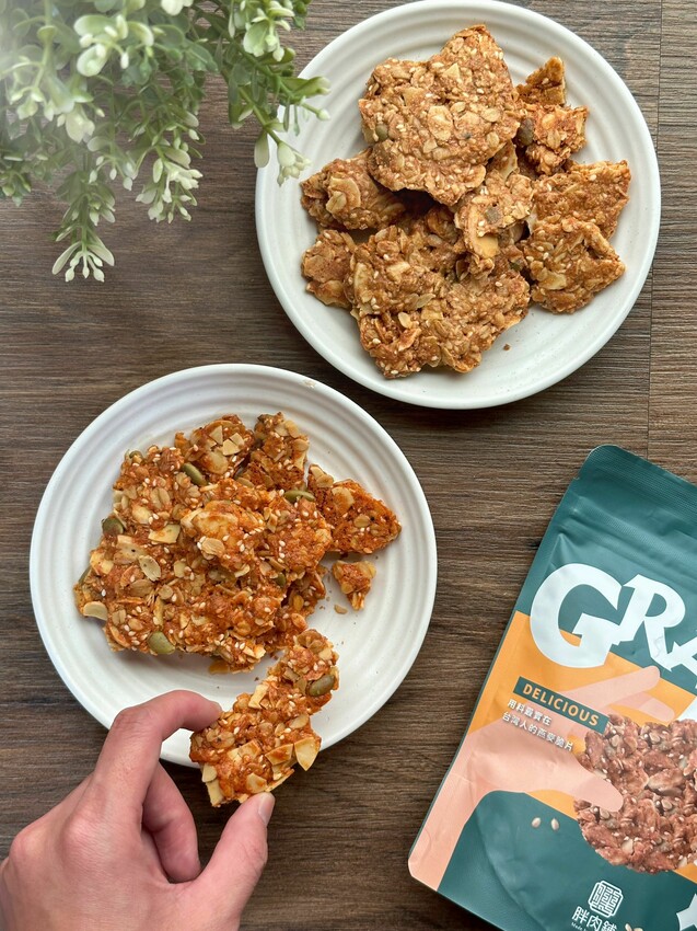 肉鬆控必吃！胖肉鋪肉鬆餅｜綿密細緻內餡｜胖肉鋪米軋糖｜滿滿麥香柔軟不黏牙｜鹹口榖神燕麥脆片｜3款辦公室熱銷團購美食推薦！ - 萍姐愛分享