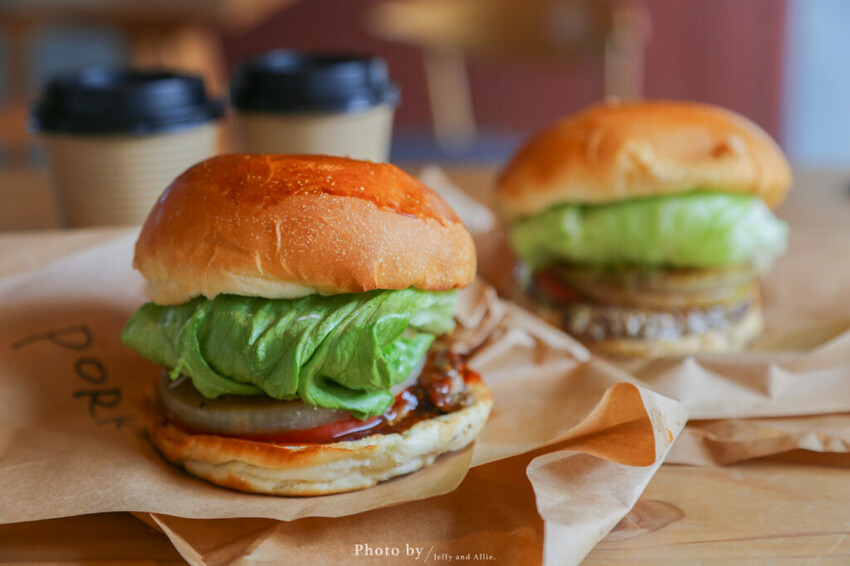 【北海道美瑛】白金青池自駕遊,蘋果桌布背景原來在這!休息站、停車場、交通、美食。