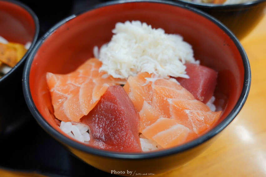 【北海道札幌】二条市場觀光市集，帝王蟹、鮭魚卵、魚貨、海鮮丼，觀光客的海鮮廚房！