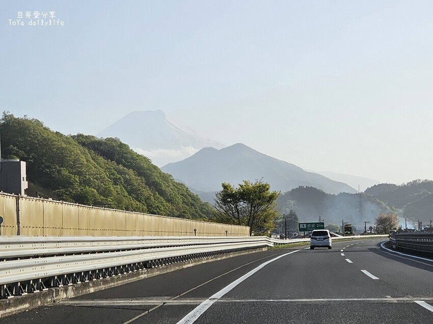 東京成田機場租車流程｜從成田機場租車自駕到河口湖看富士山爺爺 . 上野站還車 / 甲租乙還 🌱豆芽出