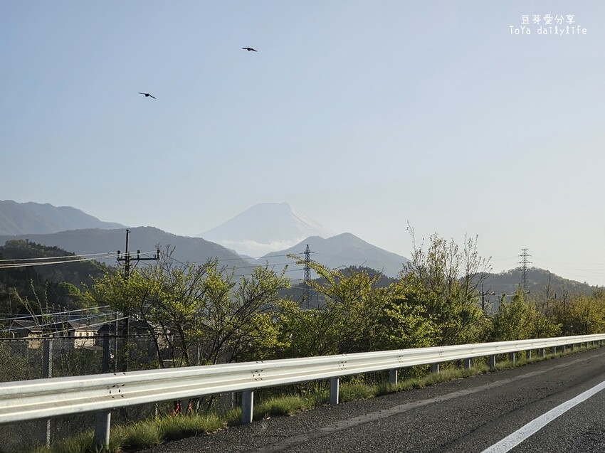 東京成田機場租車流程｜從成田機場租車自駕到河口湖看富士山爺爺 . 上野站還車 / 甲租乙還 🌱豆芽出