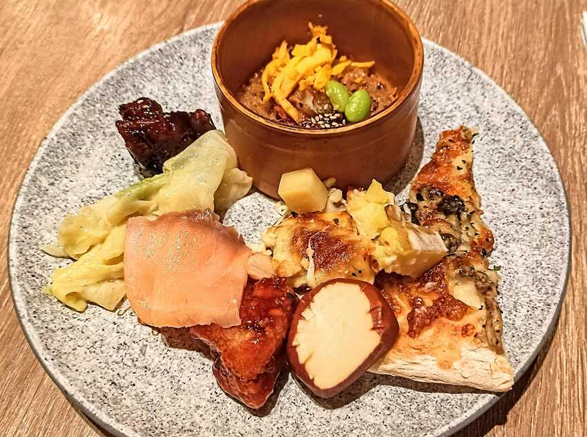 食記 - 高雄 左營區 帕里巴黎自助餐